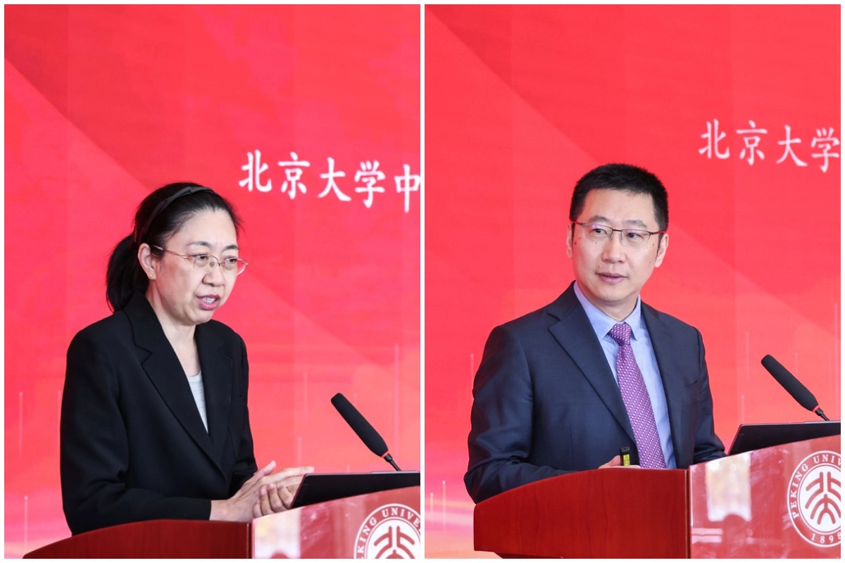 编辑后:图3 刘新立主持、郑伟作新书介绍.jpg