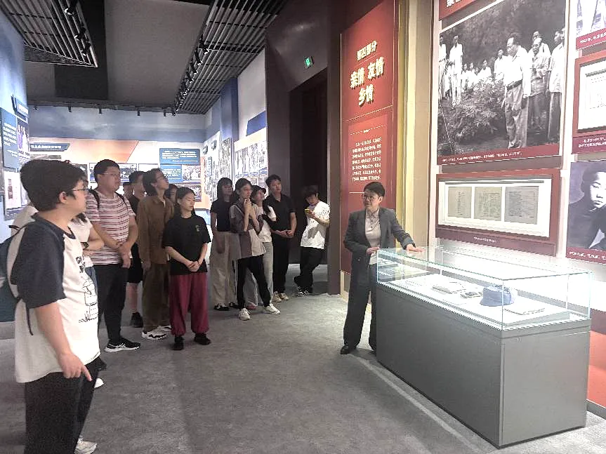 参访丝路.jpg 参访丝路.jpg
